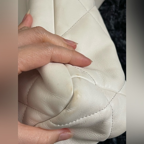 Chanel 19 flap - Picture 12 of 12